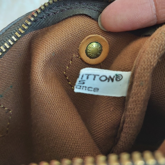 ‼️SOLD‼️ Louis Vuitton Mini Speedy with strap - Picture 6 of 16